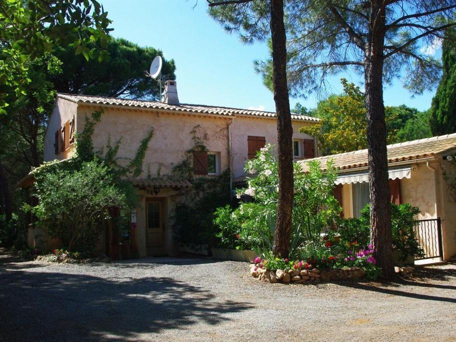 Location Villa Et Studios รอกเกอบรูน-ซูร์-อาร์ฌ็องส์ ห้อง รูปภาพ