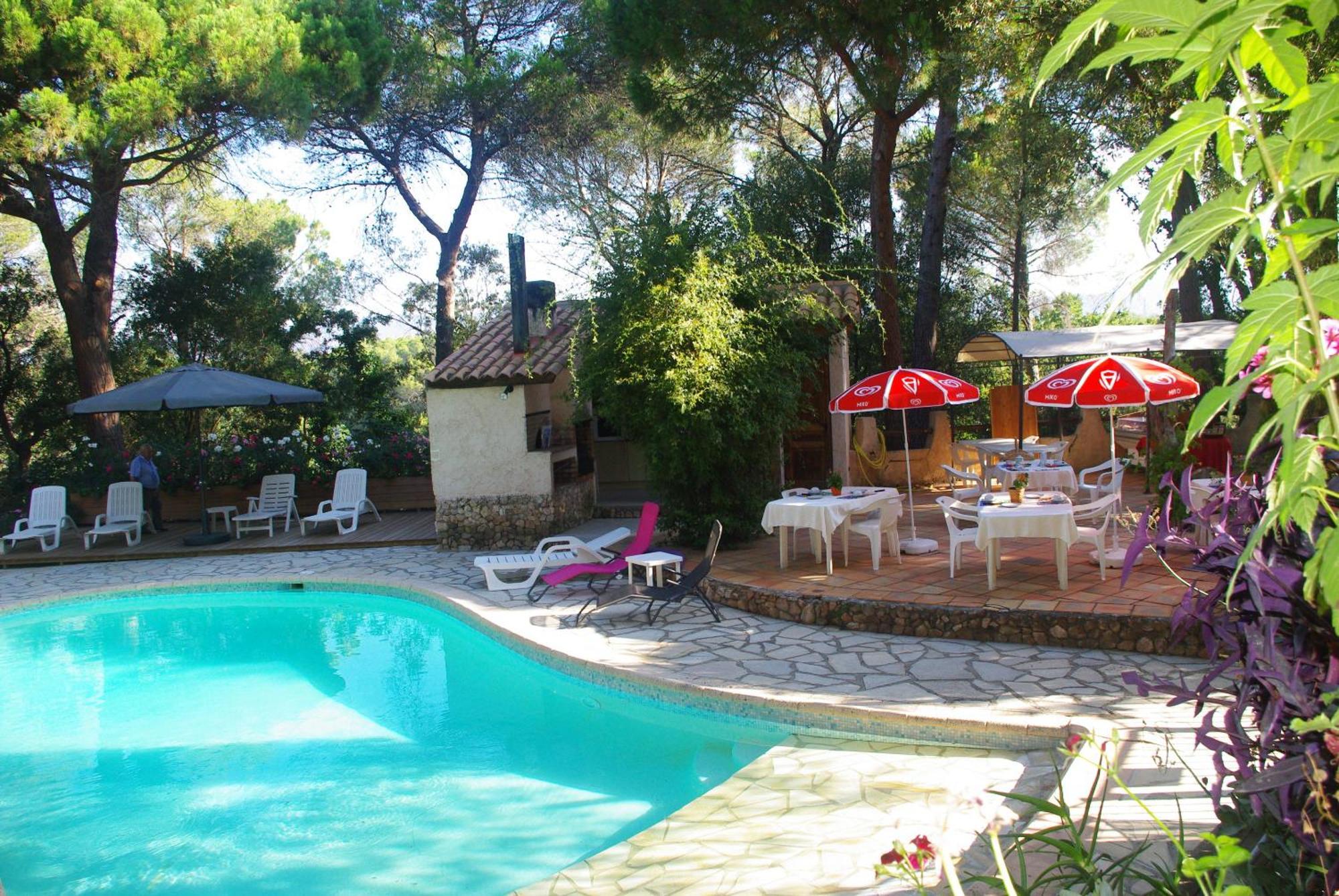 Location Villa Et Studios รอกเกอบรูน-ซูร์-อาร์ฌ็องส์ ภายนอก รูปภาพ