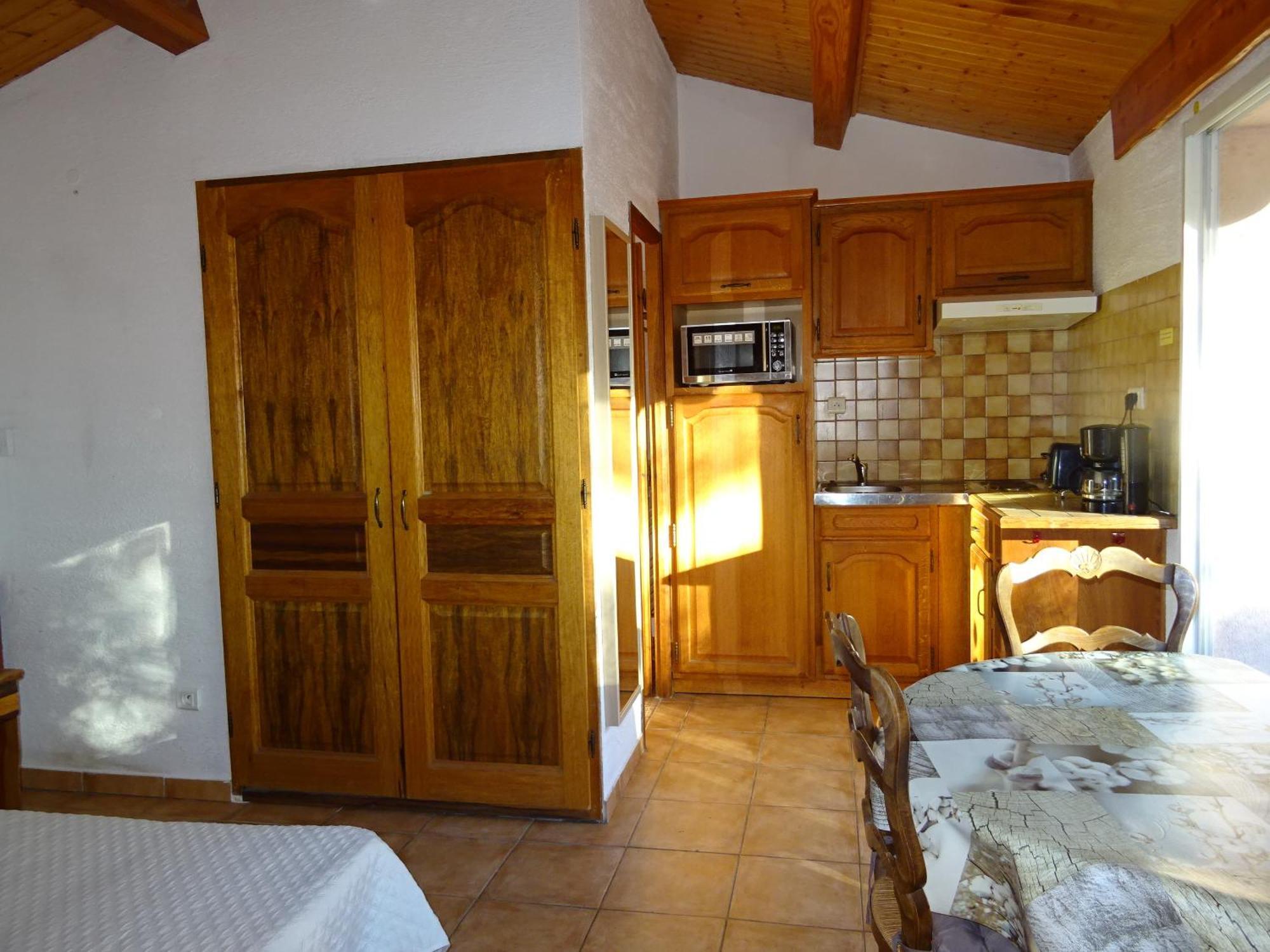 Location Villa Et Studios รอกเกอบรูน-ซูร์-อาร์ฌ็องส์ ภายนอก รูปภาพ